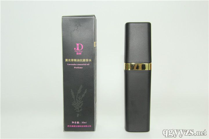 �Z��Ѭ�²ݾ����־���ˮ�a(ch��n)Ʒ�DƬ