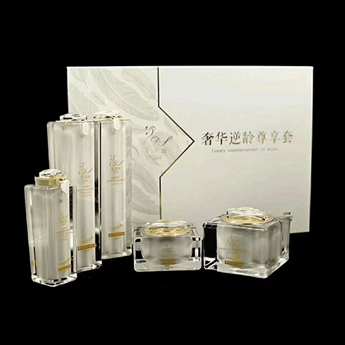 ���A���g�����׺�