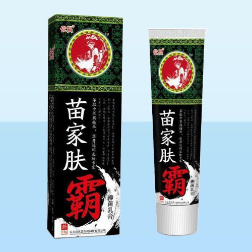 ����w���־����